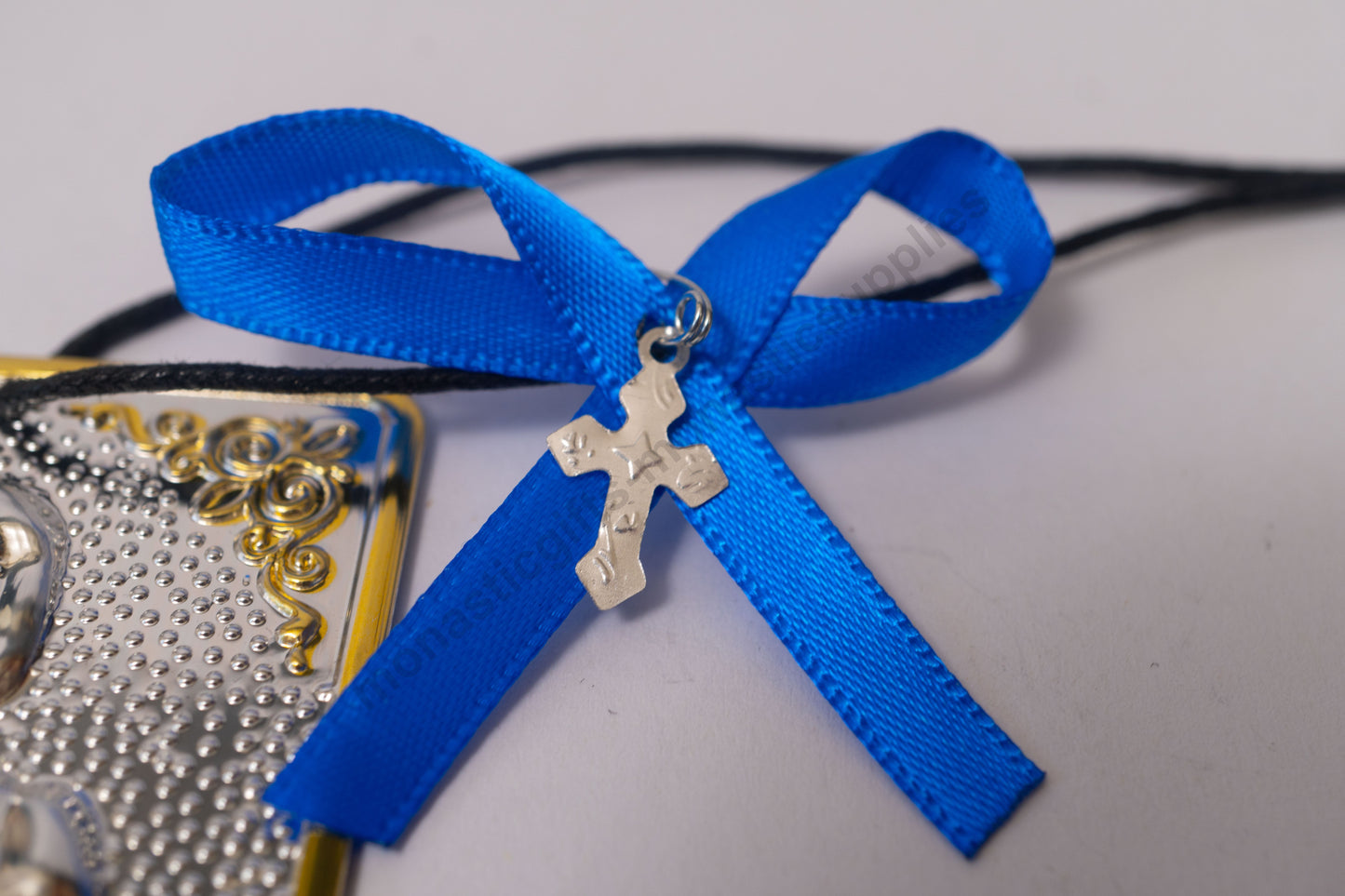 Tama Votive Offering Heart Greek Orthodox Embossed Metal Plaque — Silver & Gold Ex-Voto with Blue Bow, Cross, Hanging Cord & Safety Pin (6x8.5 cm)