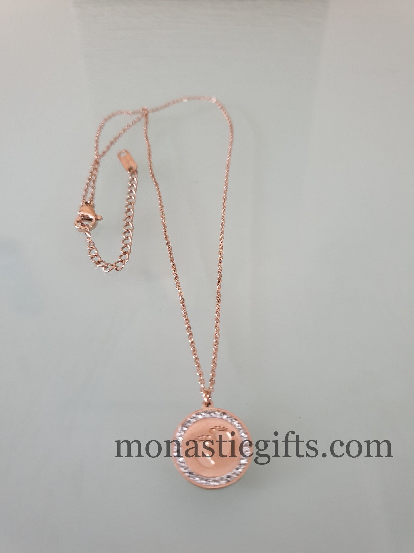 Baby feet necklace for mom, first mothers day gift, Gift For Mom, Mother Necklace