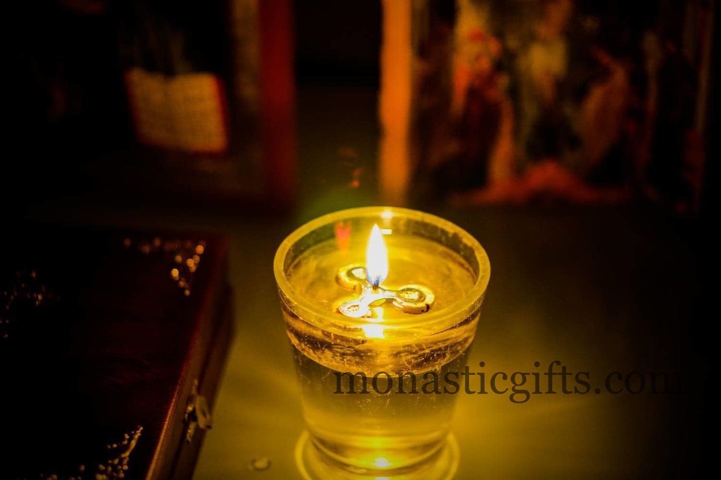 Vigil Oil Candle Float Trianqular Set Of 4 Pcs HandMade premium Quality