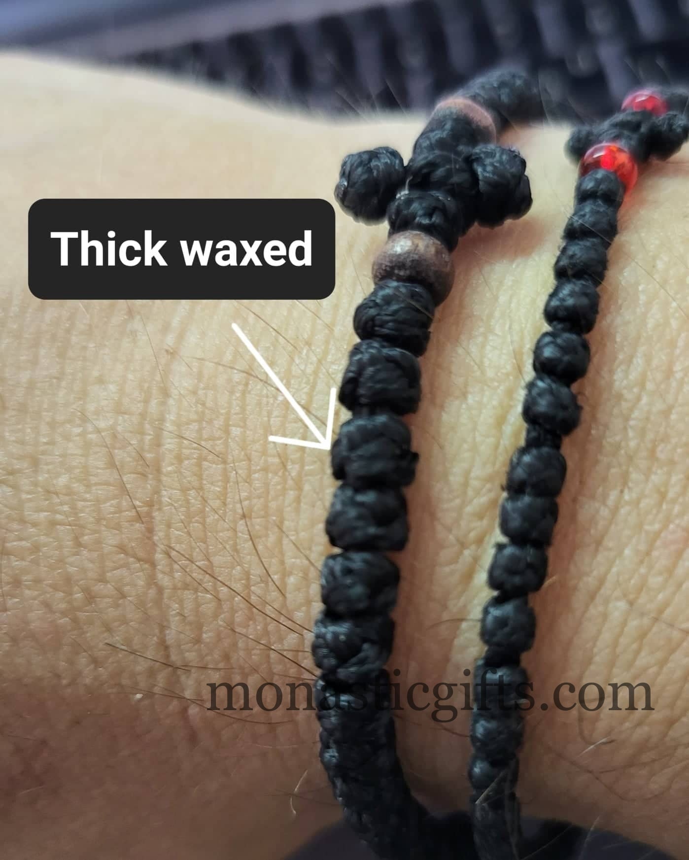Thick waxed Komboskini 33 knots (the original) -Prayer Rope - Black thick waxed knots with red beads - Orthodox Gift - Chotk
