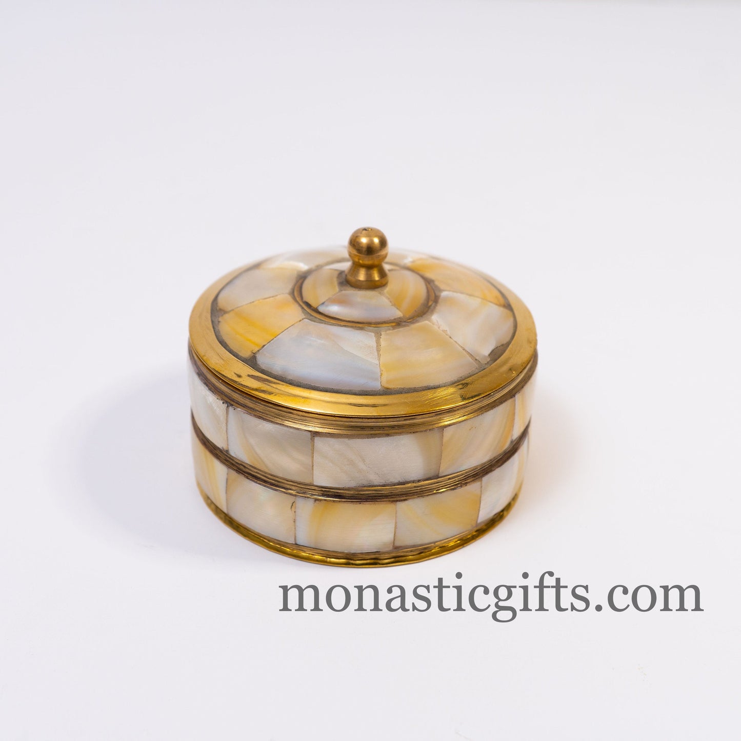 Round brass box with mother of pearl (Sea shell) - Jewelry,incense,wicks box a perfect Christian Gift 72gr