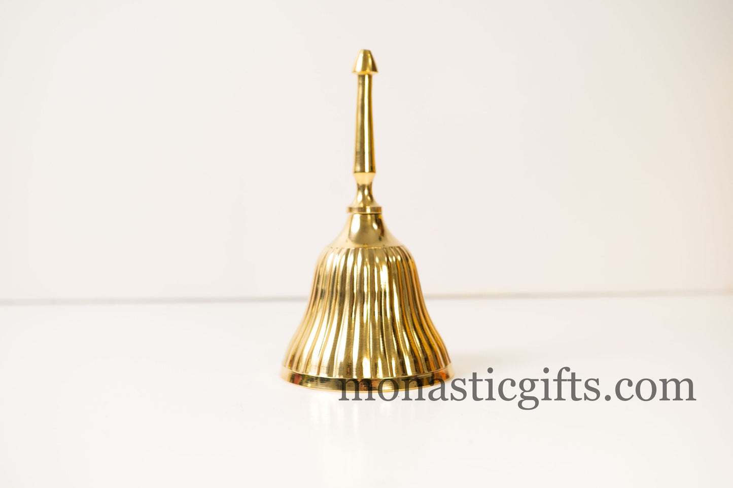 Vintage brass bell with handle ,Church Bell, Visitors Bell, Dinner Bell A perfect gift for your Home-Church