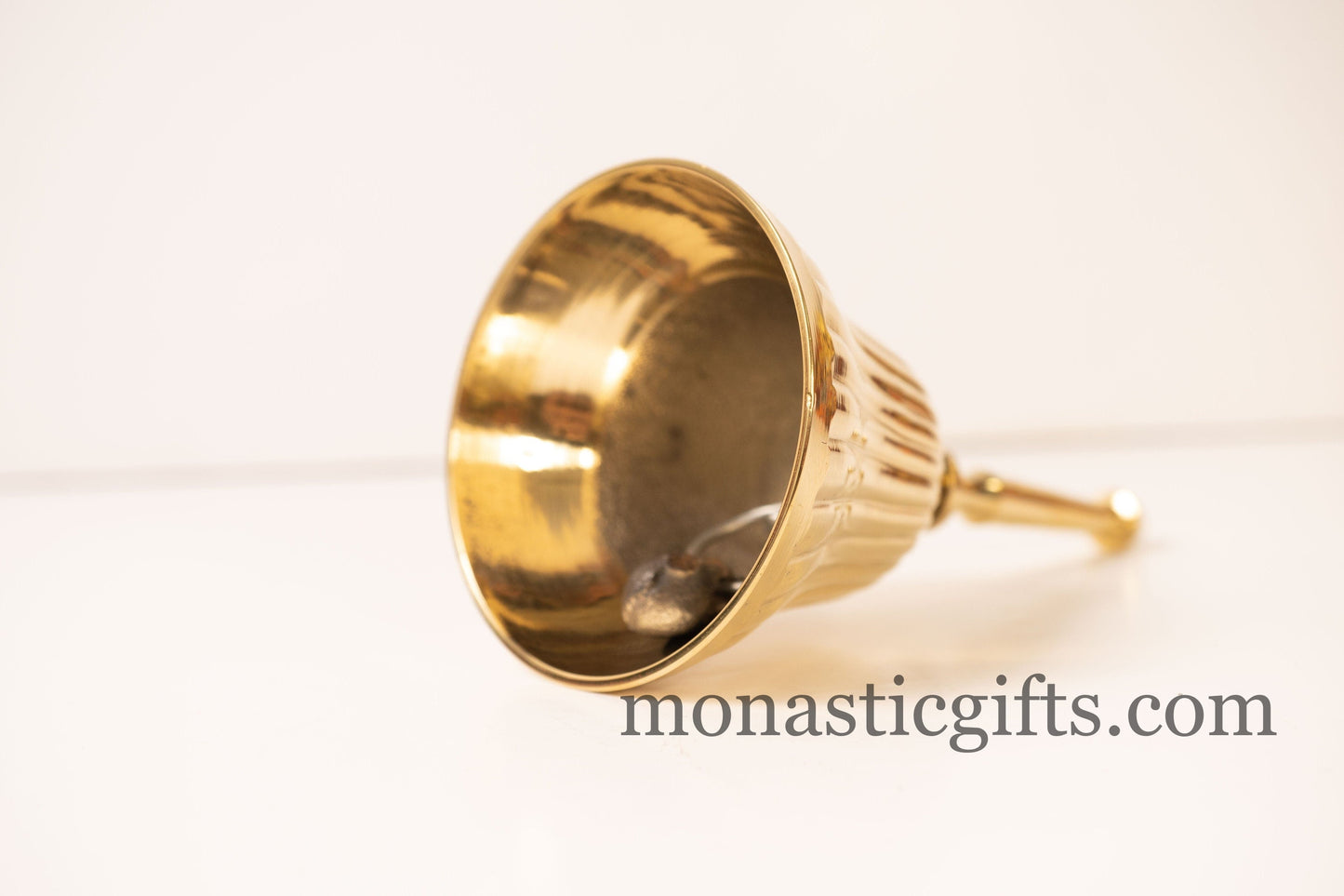 Vintage brass bell with handle ,Church Bell, Visitors Bell, Dinner Bell A perfect gift for your Home-Church