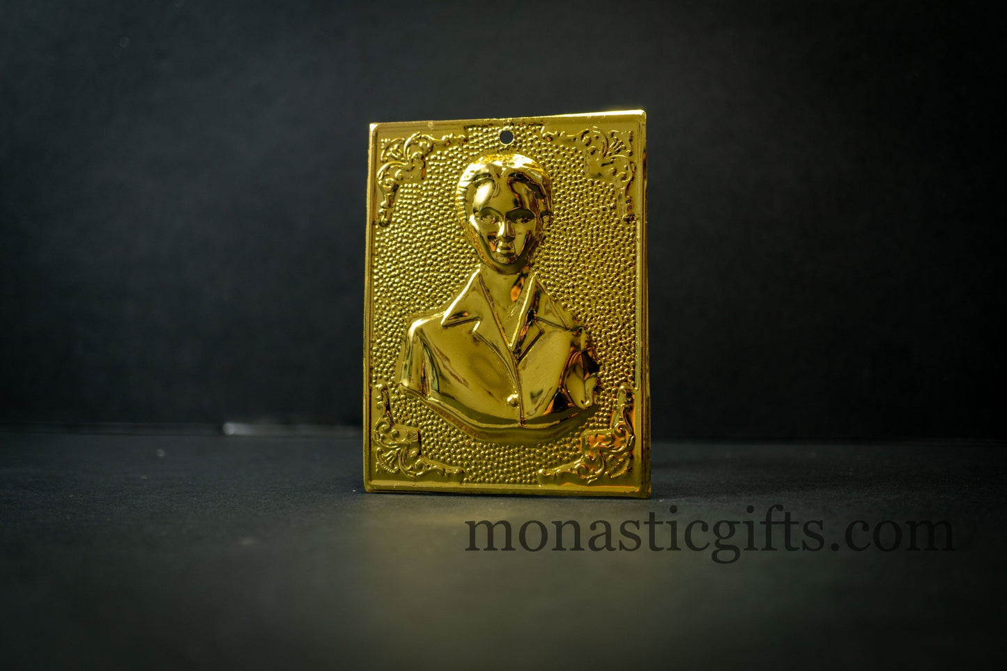 tama votive offering -female head- votive, Gold colored Byzantine Greek Eastern Orthodox Promise Icon, Ex Voto