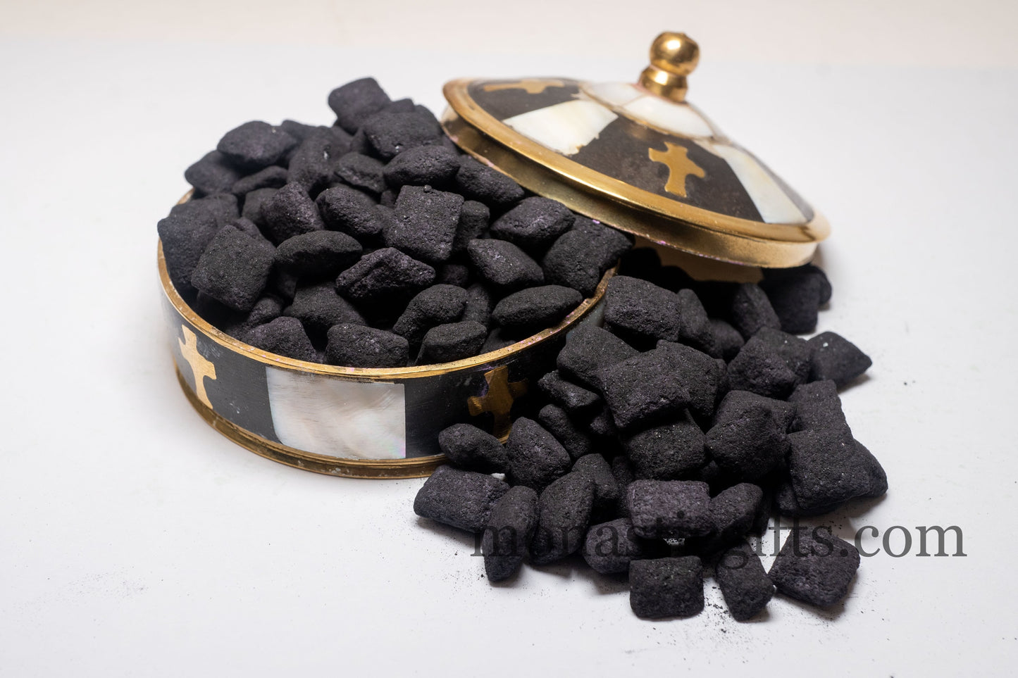 Authentic Athos (Athonian - Αθωνικο) Incense from Holy Mount Athos made by Monks premium quality 45 gr - 1.58oz