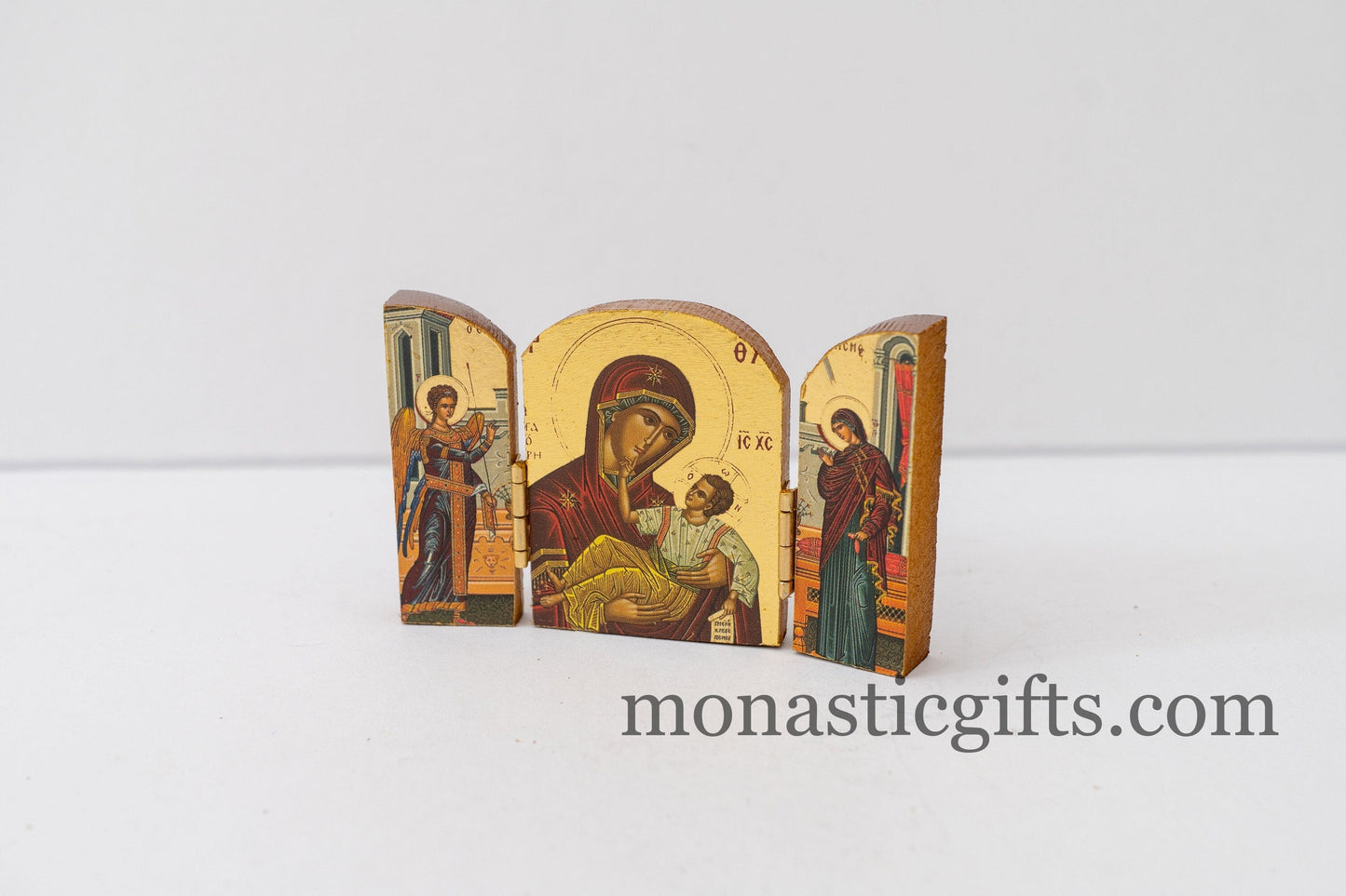 Triptych small wooden Icon withTheotokos and the Virgin Mary's Annunciation on the sides , Home Decor,Orthodox Gift