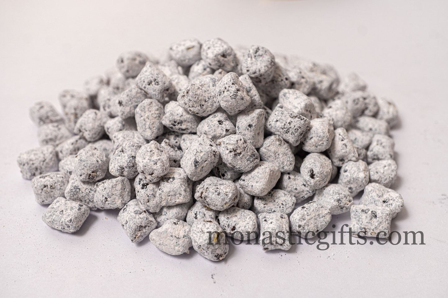 Handmade Incense Amber from Holy Mount Athos made by Monks premium quality 45 gr - 1.58oz