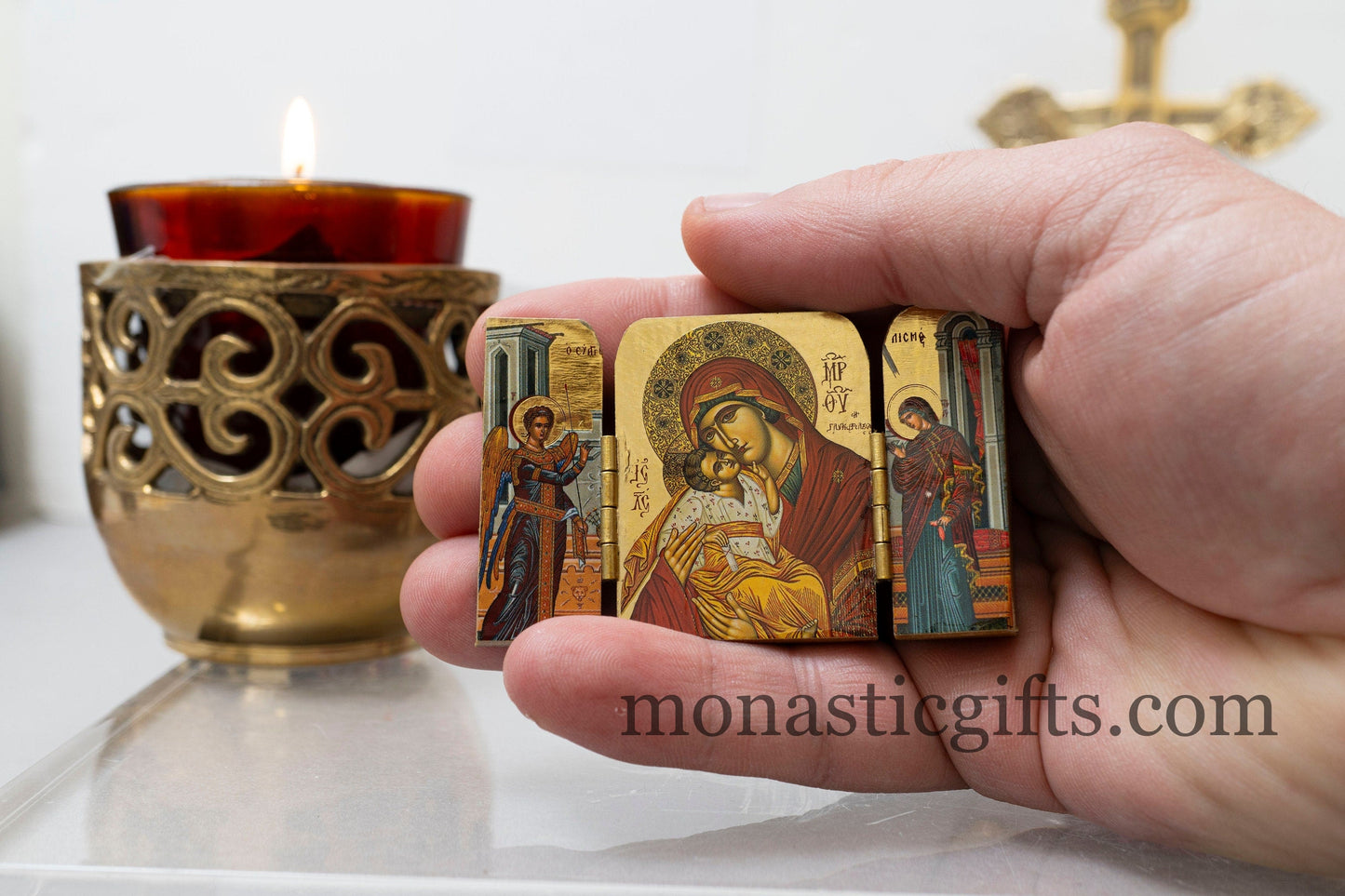 Triptych small wooden Icon with The Virgin Mary Sweetkisses and The Annunciation of the Virgin Mary at the doors, Home Decor,Orthodox Gift