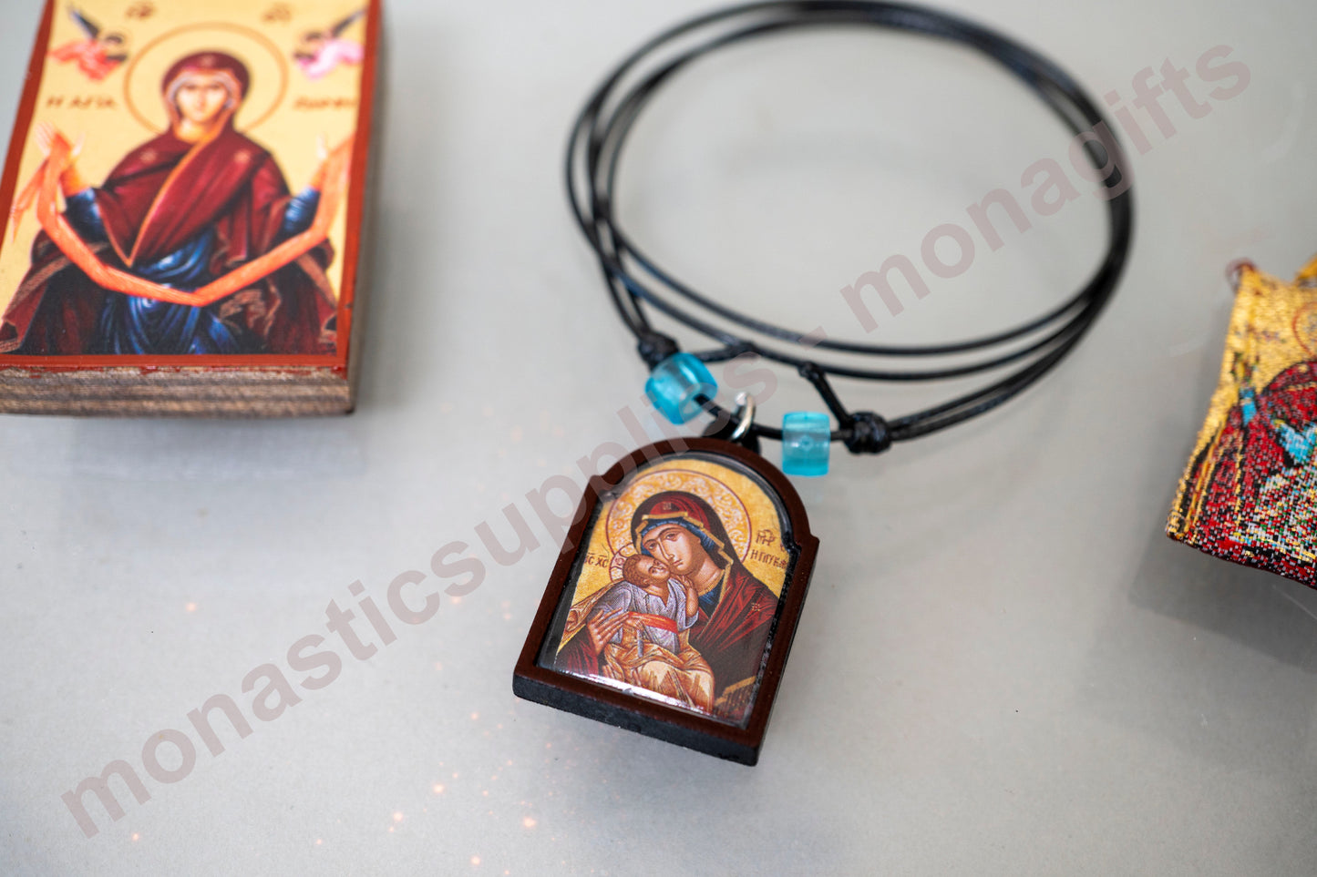Leather Necklace with Wooden Virgin Mary Icon – with prayer - Resin Protect