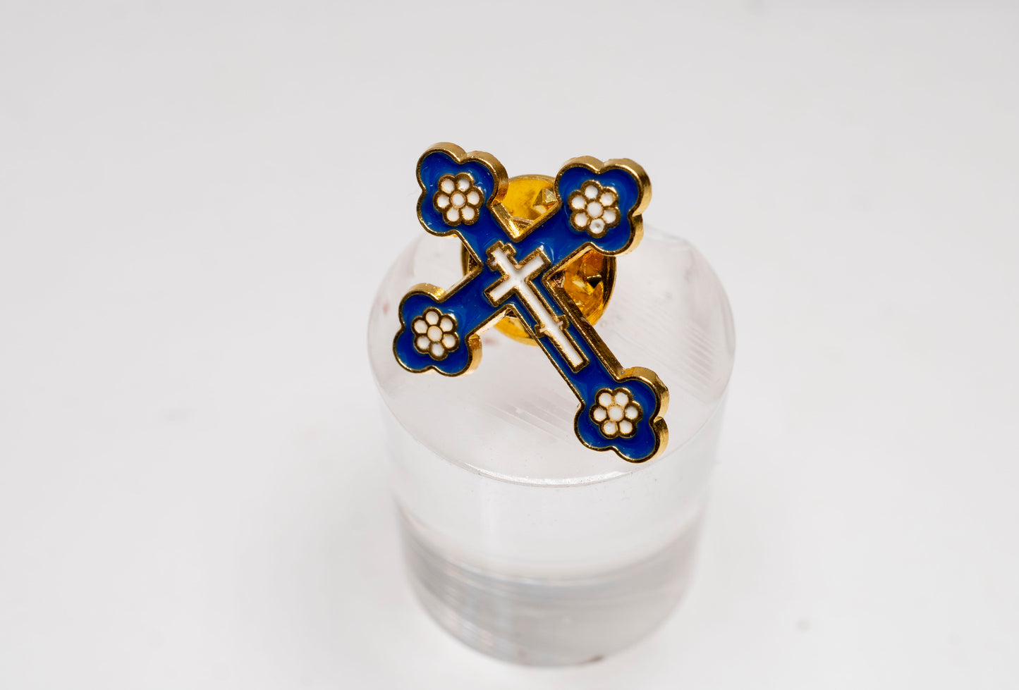 Orthodox Christian Cross Lapel Pin - Handcrafted Enamel Gold Tone Clover Brooch (2cm)