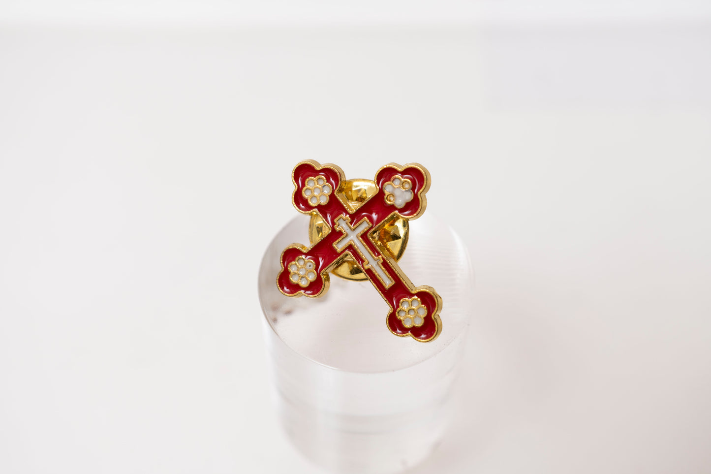 Orthodox Christian Cross Lapel Pin - Handcrafted Enamel Gold Tone Clover Brooch (2cm)