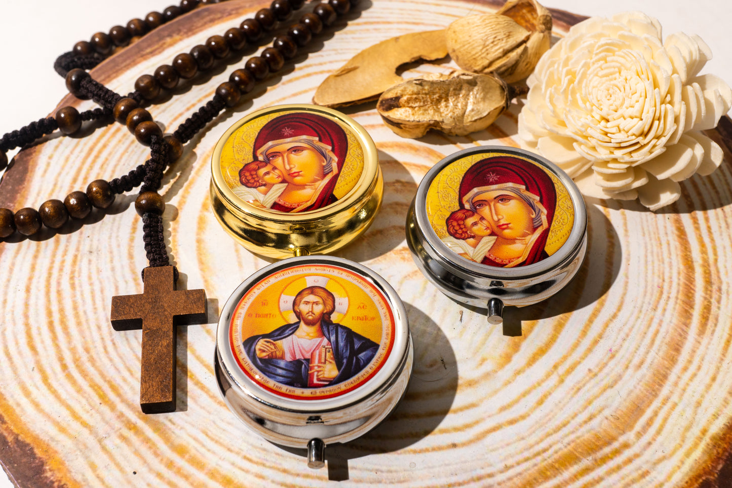 Round metal pill box with Virgin Mary and Jesus Christ icon and velvet pouch 5 cm (1.96 in)