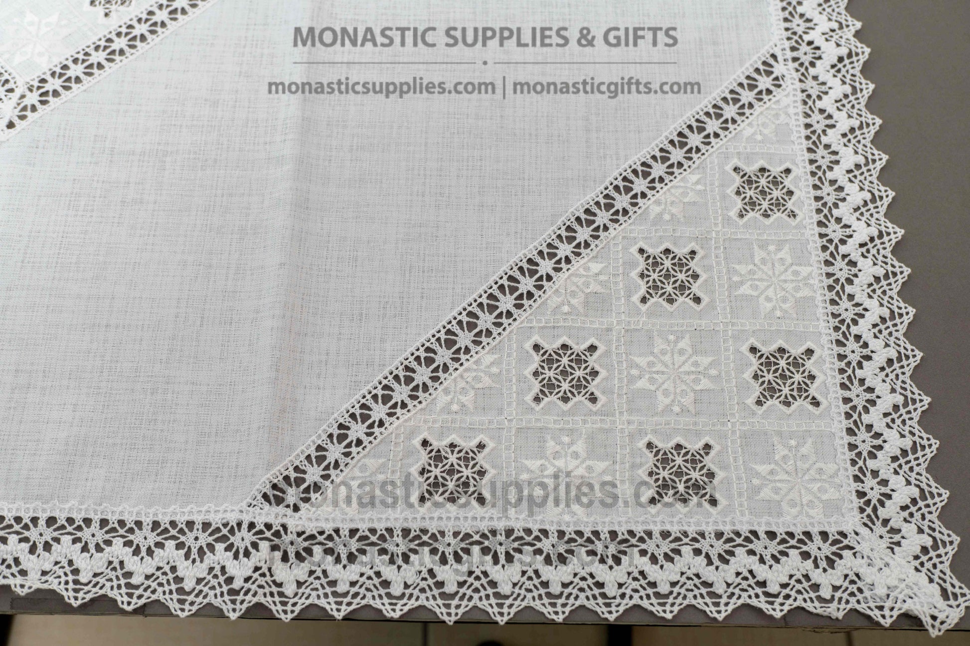 Handcrafted square linen Artoklasia basket cover cloth with embroidered crosses and traditional lace trim 90x90 cm (35.43x35.43 in) made in Greece (1 piece)