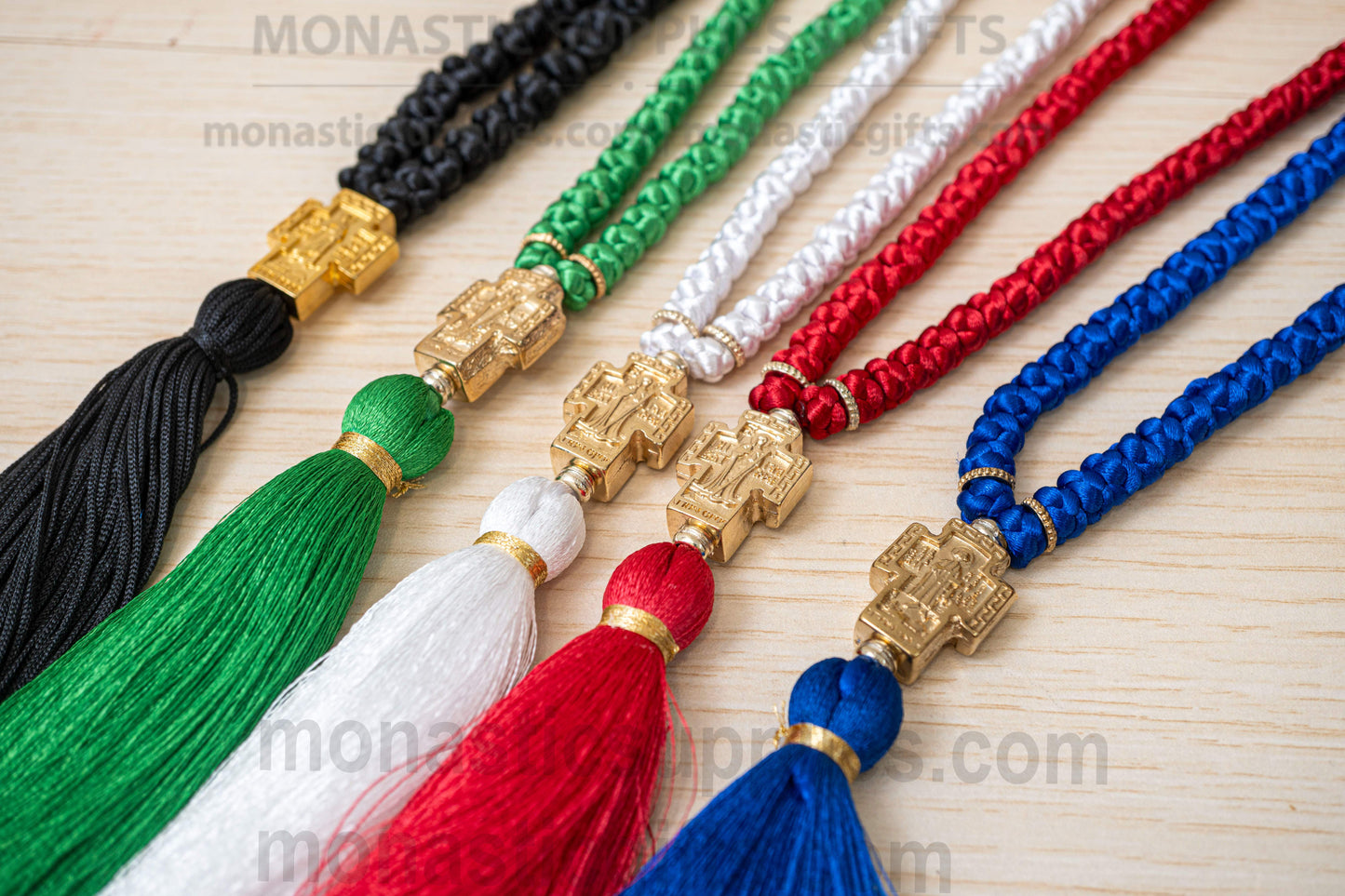 Handcrafted green silk Orthodox prayer rope komboskini 100 knots with gold-plated Virgin Mary cross measuring 45cm (17.7in) loop length.
