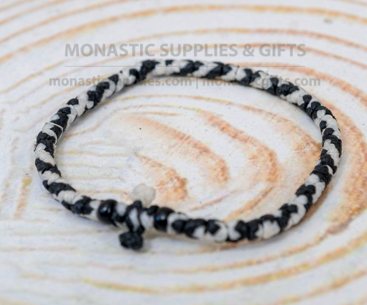 Prayer Rope Komboskini Bracelet with Knotted Cross and Black Beads in Black and White - Orthodox - Waxed Cord - 50 Knots - 1 Piece