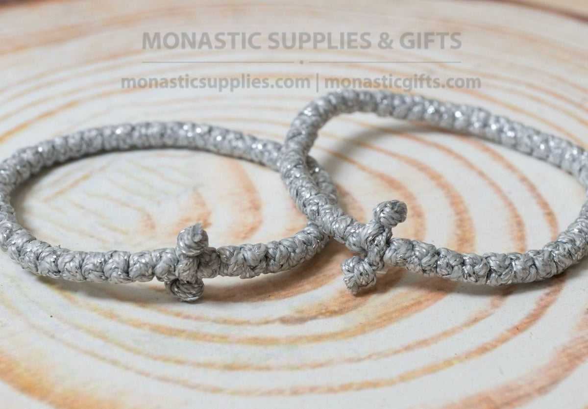 Prayer Rope Komboskini Bracelet with Knotted Cross in Shimmering Silver Thread - Orthodox - Waxed Cord - 50 Knots - 1 Piece