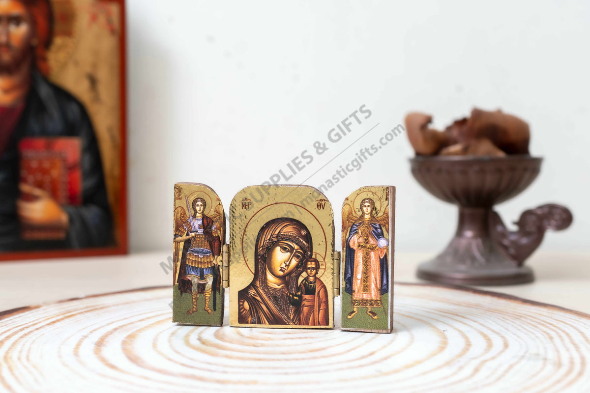 Pocket prayer triptych folding icon gold leaf wood Virgin Mary of Kazan with Archangels Michael and Gabriel (5x7 cm / 2x2.8 in)
