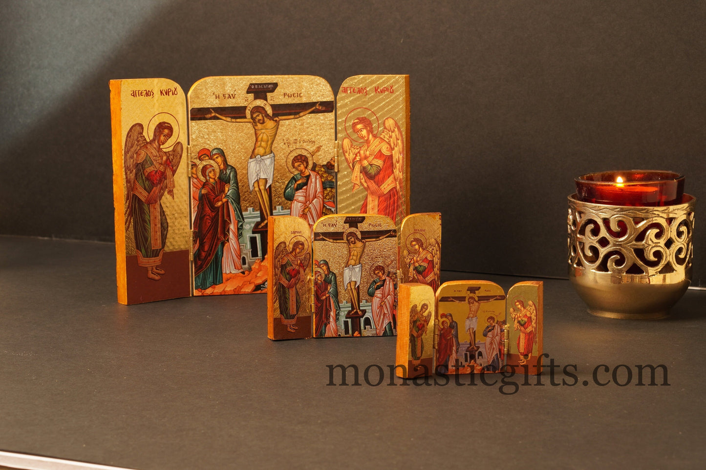 Triptych small  wooden Icon with the  crucifixion of Jesus Christ and Archangels, Greek Orthodox Icon , Home Decor,Orthodox Gift