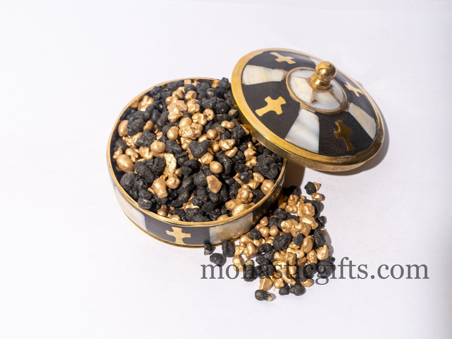 Catholic and Orthodox Original Incense Abbatial Resin Blend with Black and Golden  Tears - Small/Medium Size - 42g/1.53oz