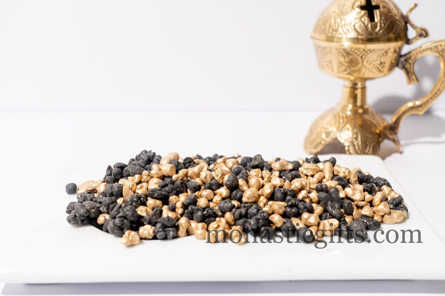 Catholic and Orthodox Original Incense Abbatial Resin Blend with Black and Golden  Tears - Small/Medium Size - 42g/1.53oz